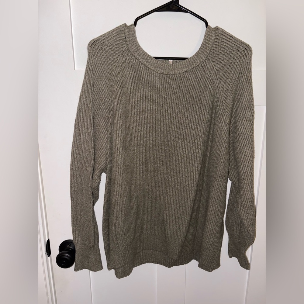Primark Ribbed Knit Women's Sweater in Olive